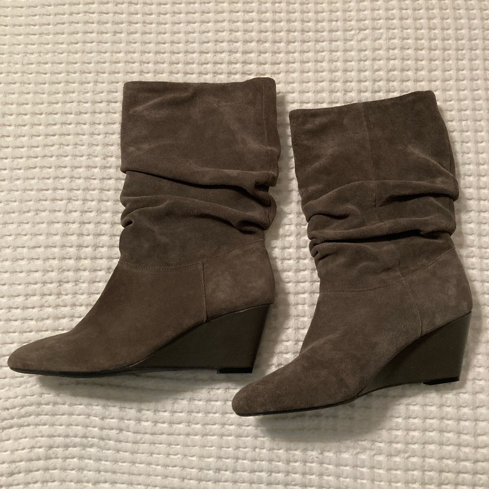 Alex Marie - Heather Gray Suede Booties Size 7.5